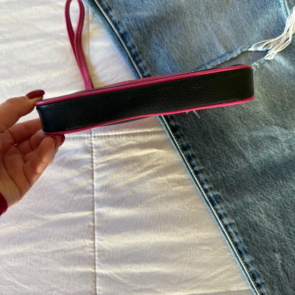 K Initial Black and Pink‎ Wristlet